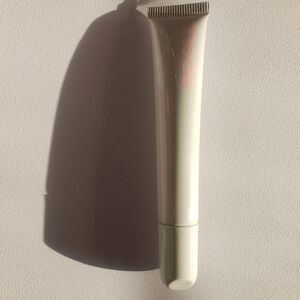 New Rhode Lip Gloss Peptide